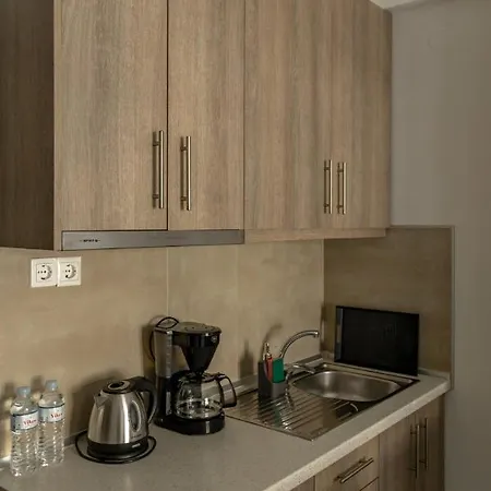 Karipidis Apartment *